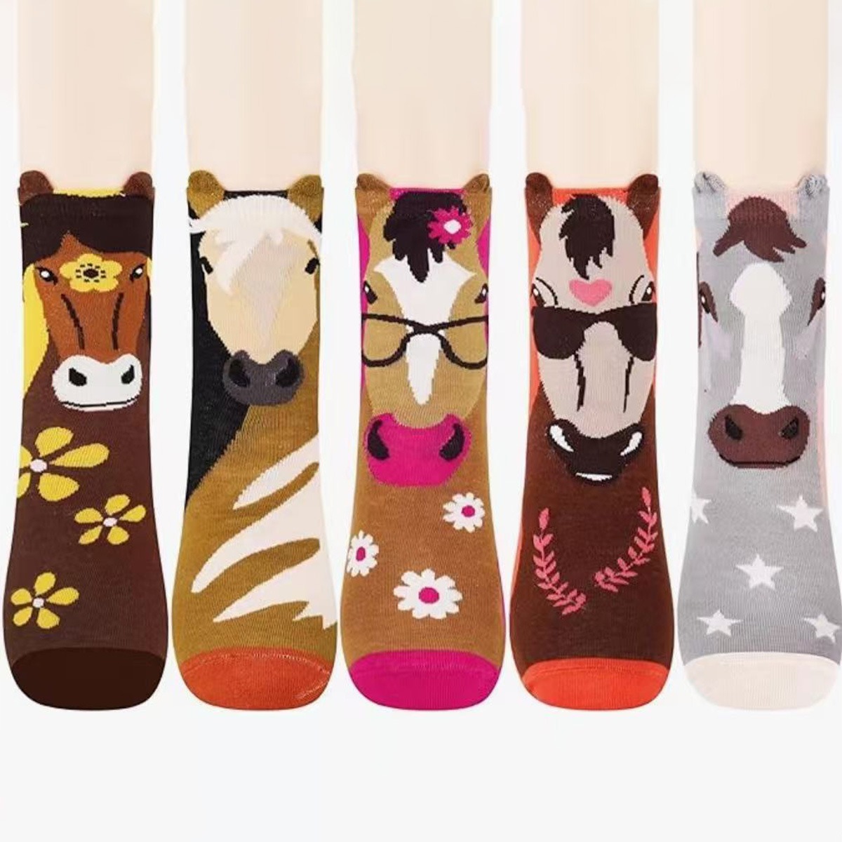 Street Fashion Theme - Men Women Street Style Mid-Calf Socks