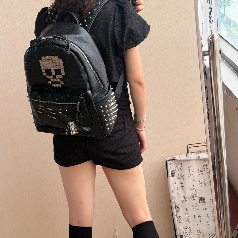 Original Black Crocodile Patte - Street Fashion Types review and price